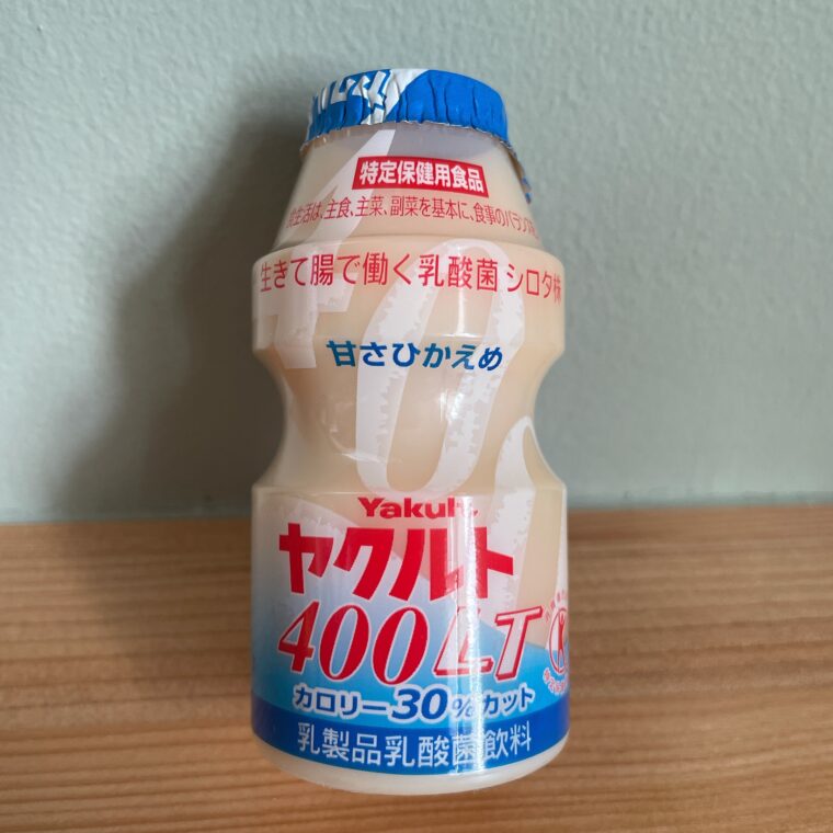 ヤクルト1000と他のヤクルトとの違いを比較 値段 菌数 カロリー 販売場所 はぴはぴカリン